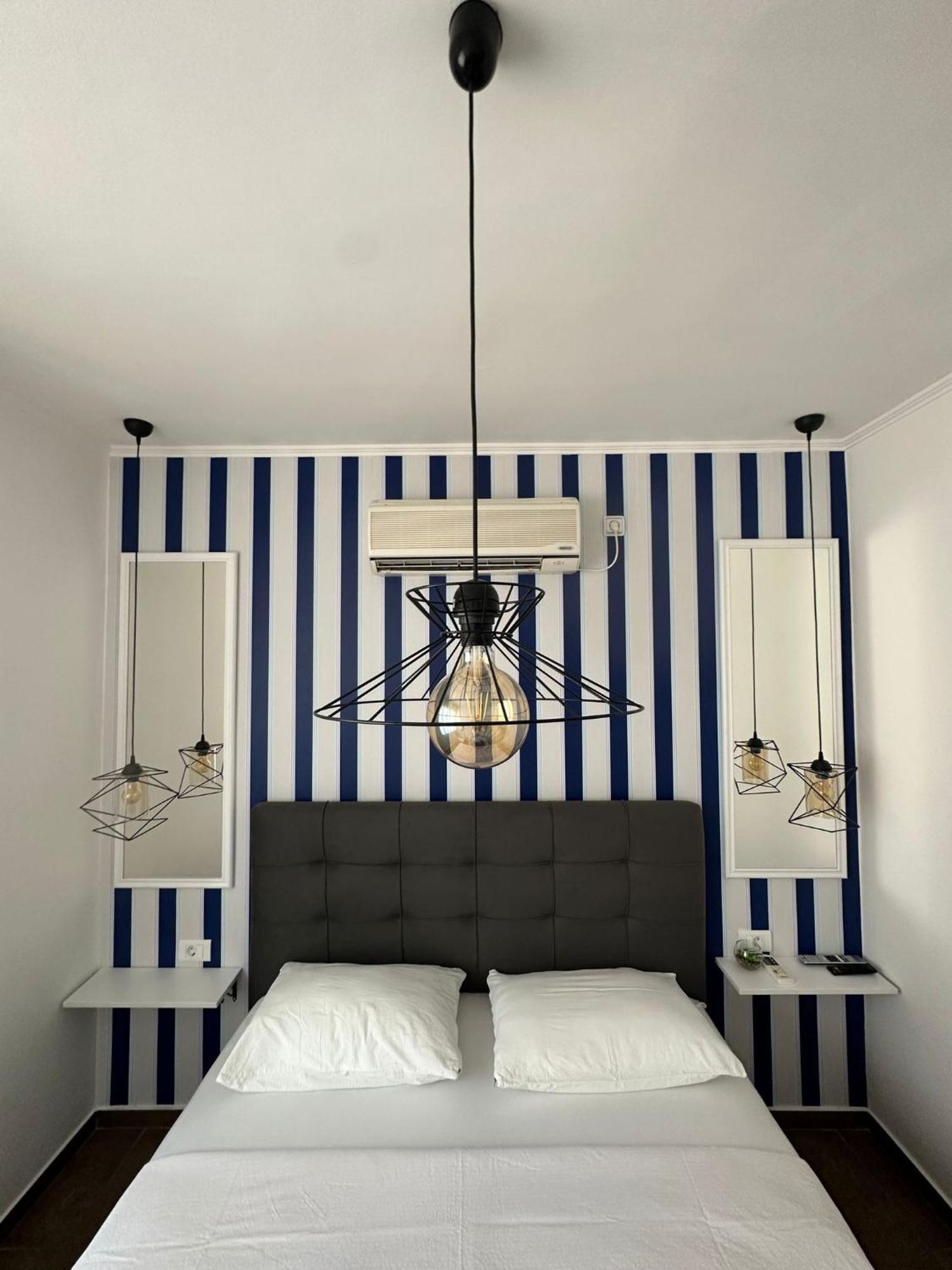 Apartments Brac Supetar Bilik gambar