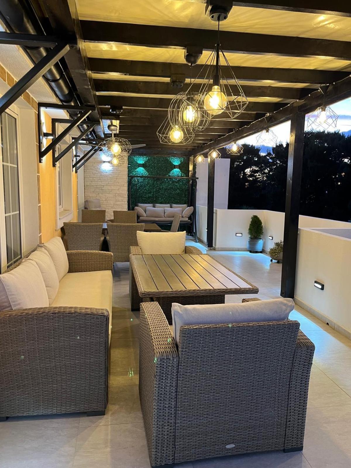 Apartments Brac Supetar Luaran gambar